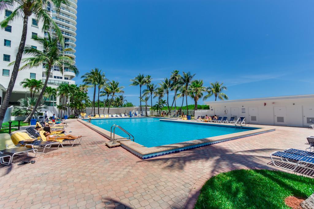 Ocean Front Resort Studio Miami Beach Luaran gambar
