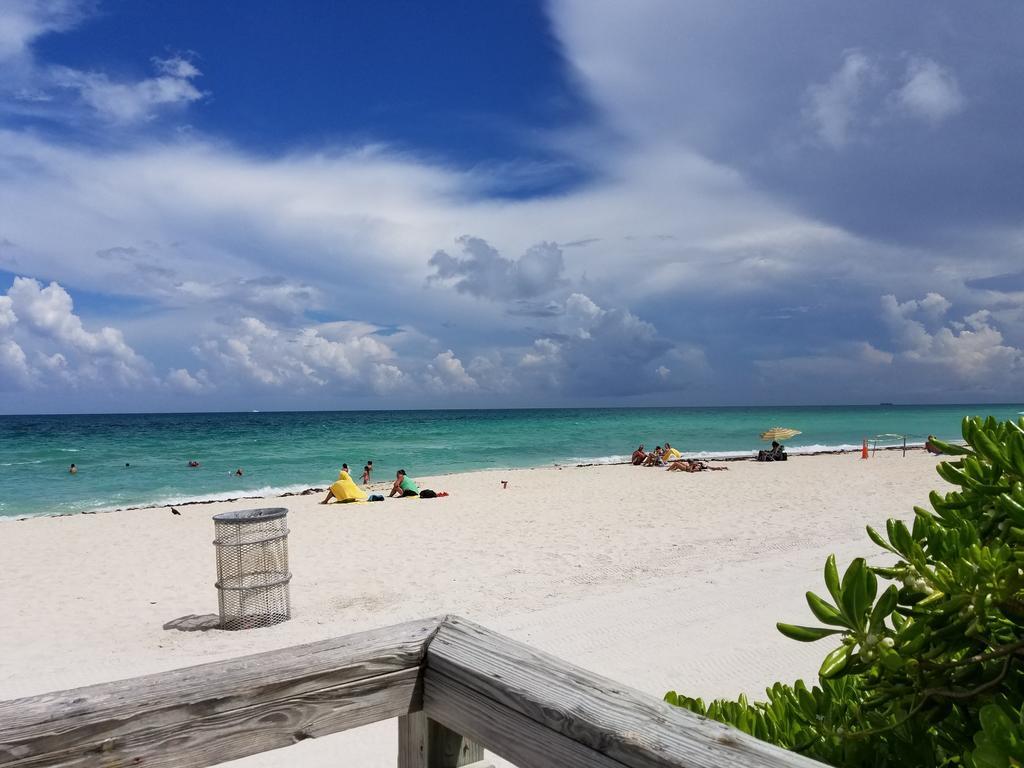 Ocean Front Resort Studio Miami Beach Luaran gambar